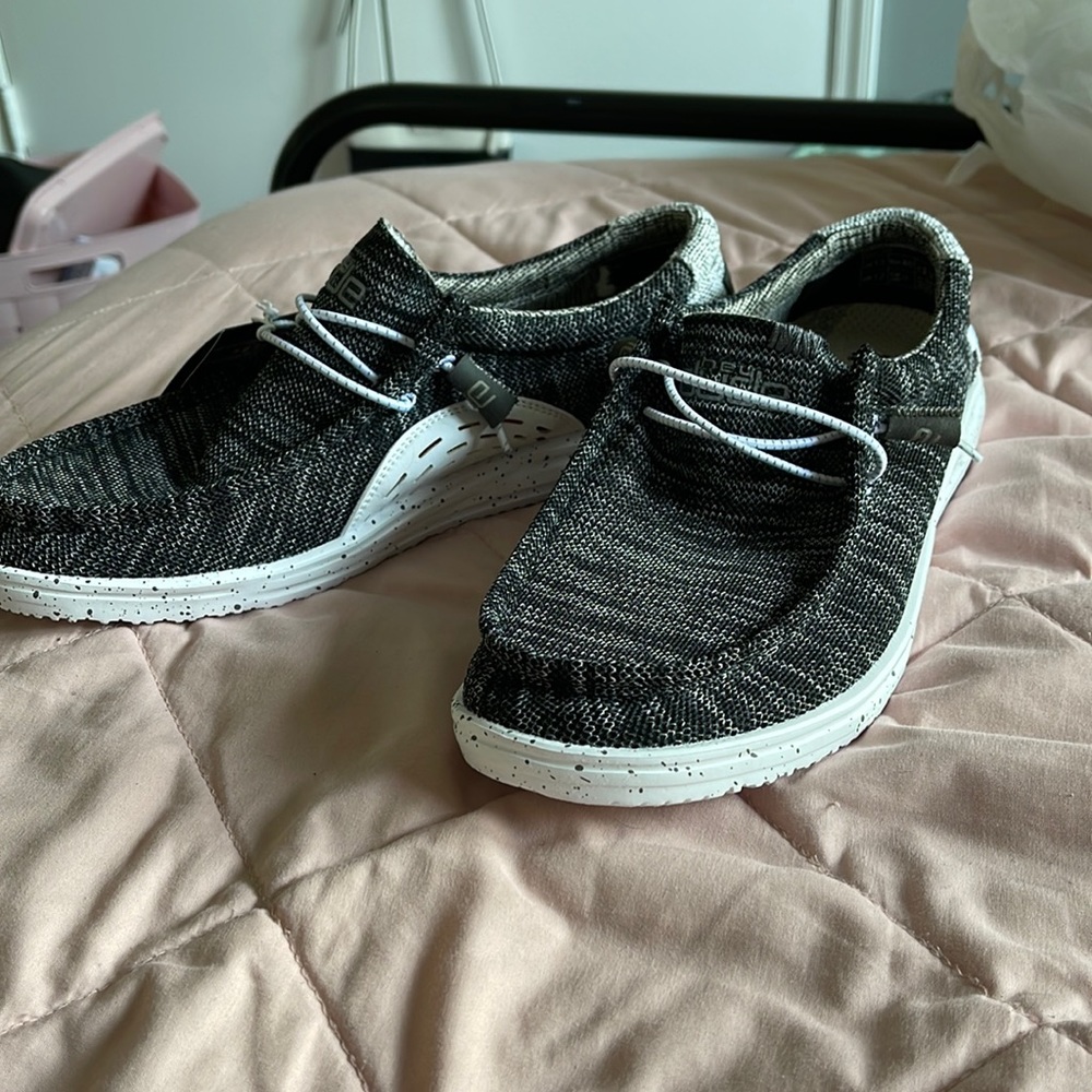 Hey dude shoes. Too big for me. Size 13.